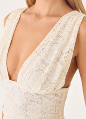 Aarin Lace Maxi Dress