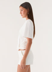 Anora Tee