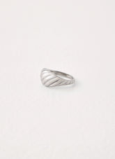 Silver Temptress Ring