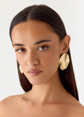 Soft Linger Earings