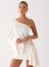 Statement Hour One Shoulder Top
