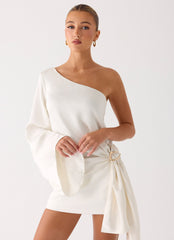 Statement Hour One Shoulder Top