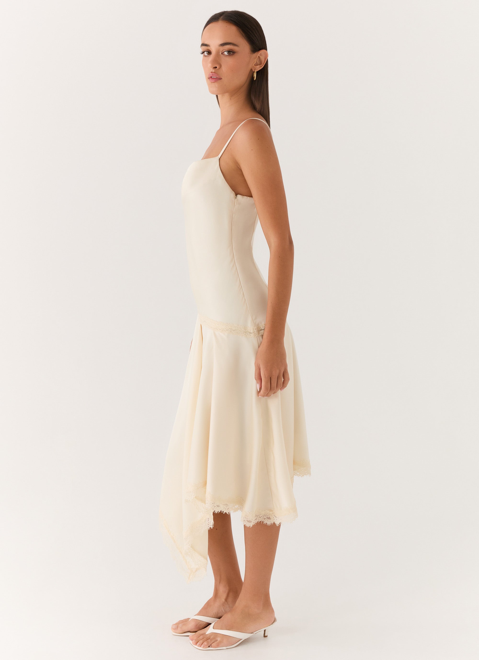 Cleosa Asymmetrical Midi Dress