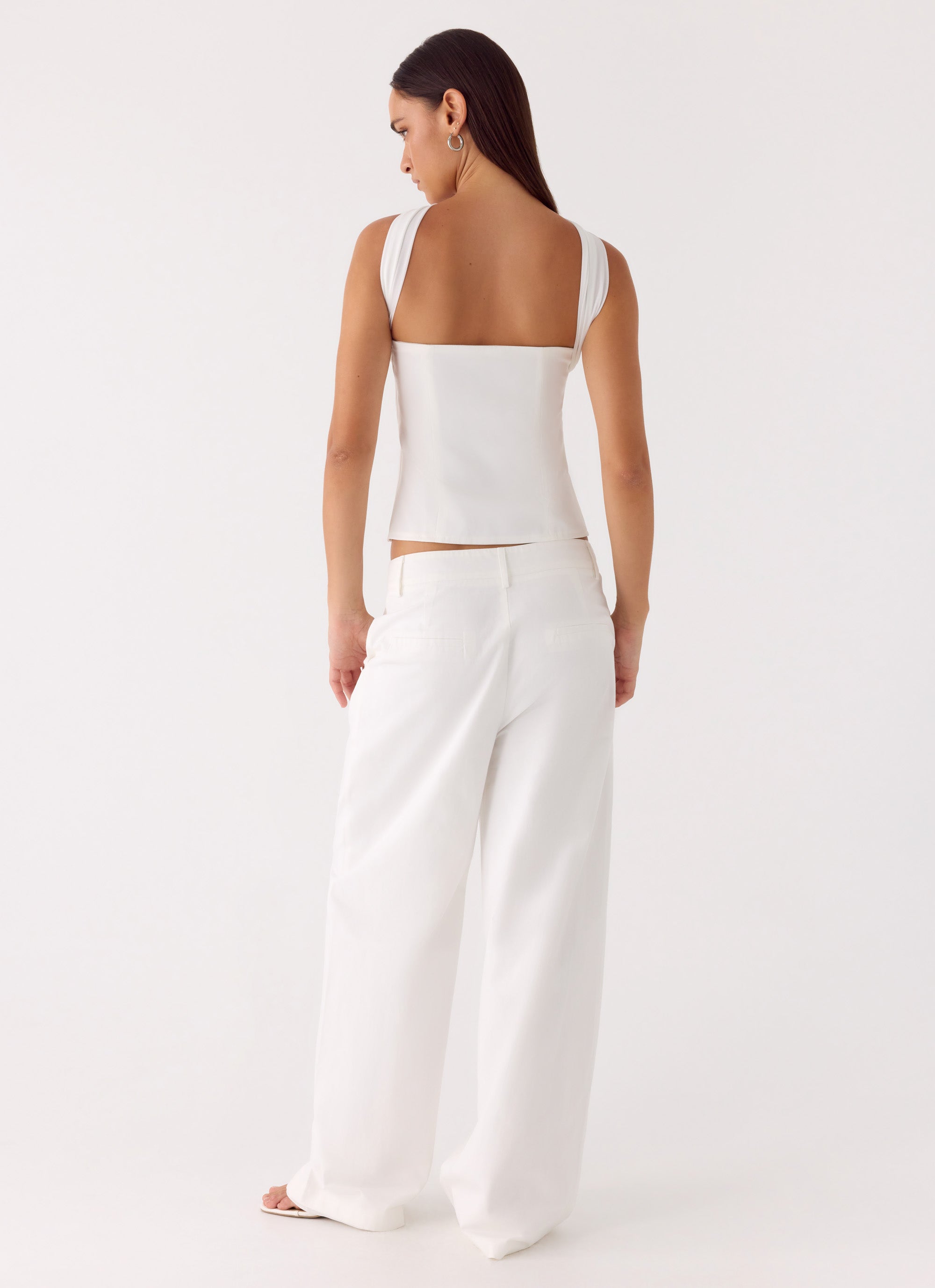 Emilia Pant