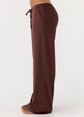 Hard To Tame Stretch Sweatpants