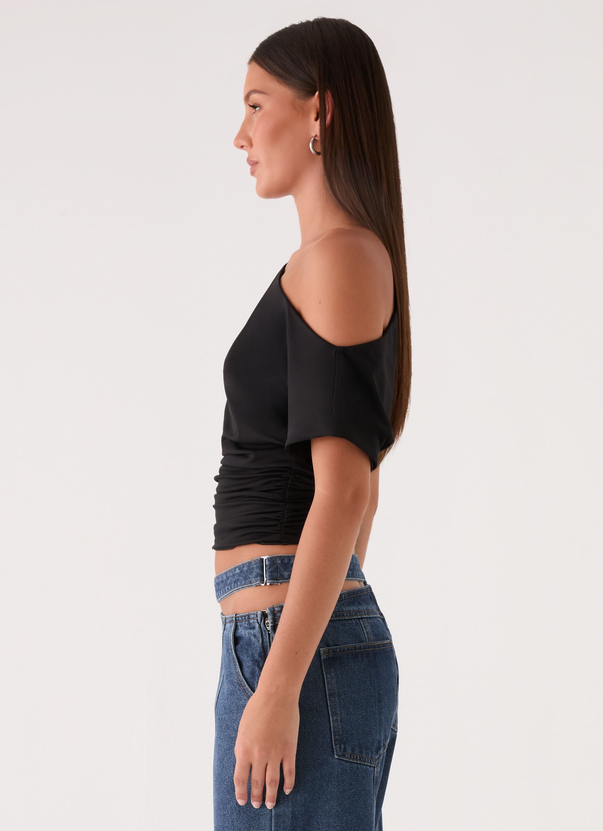 Janni Off Shoulder Top
