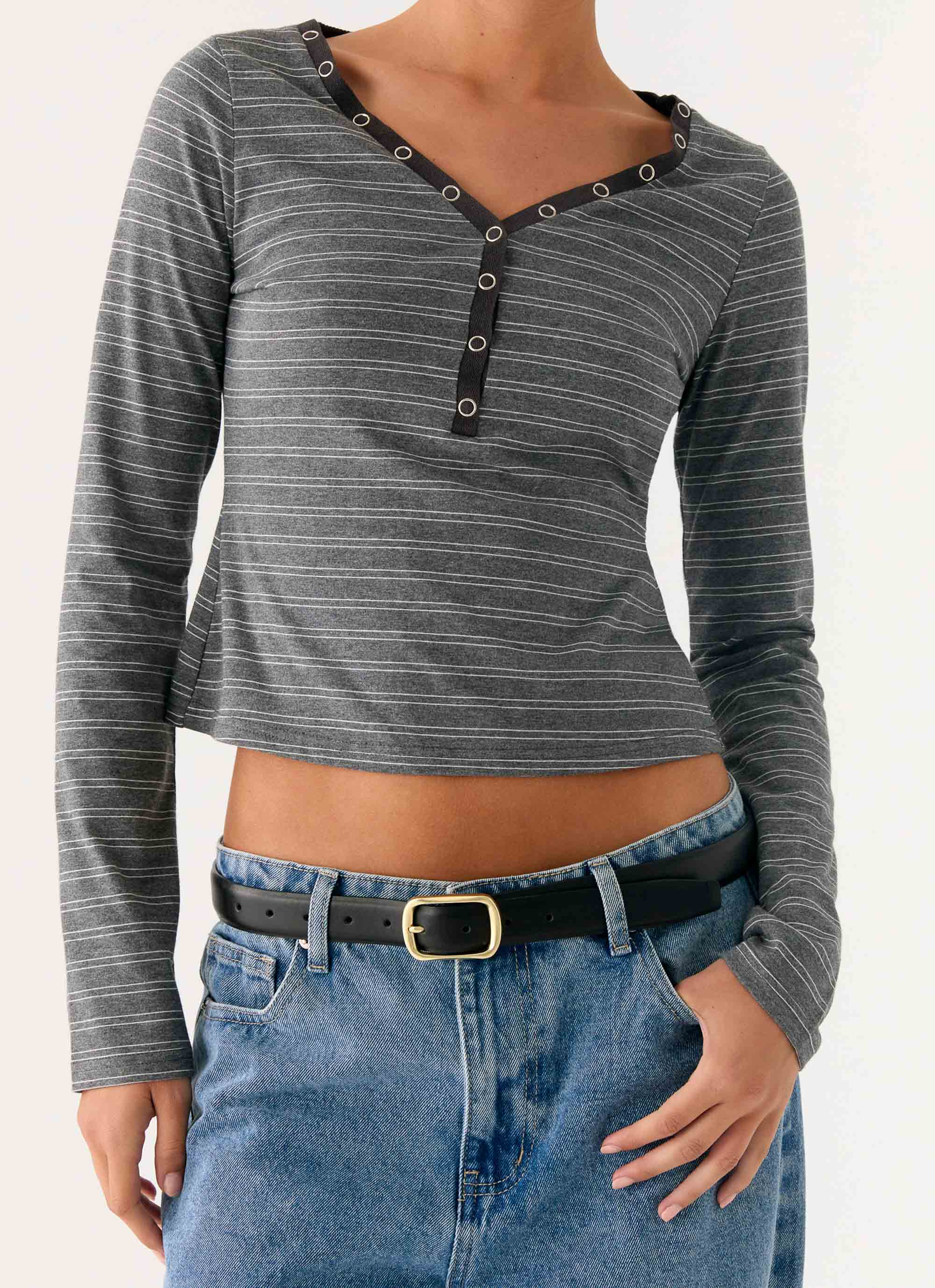 Kaytra Long Sleeve Top