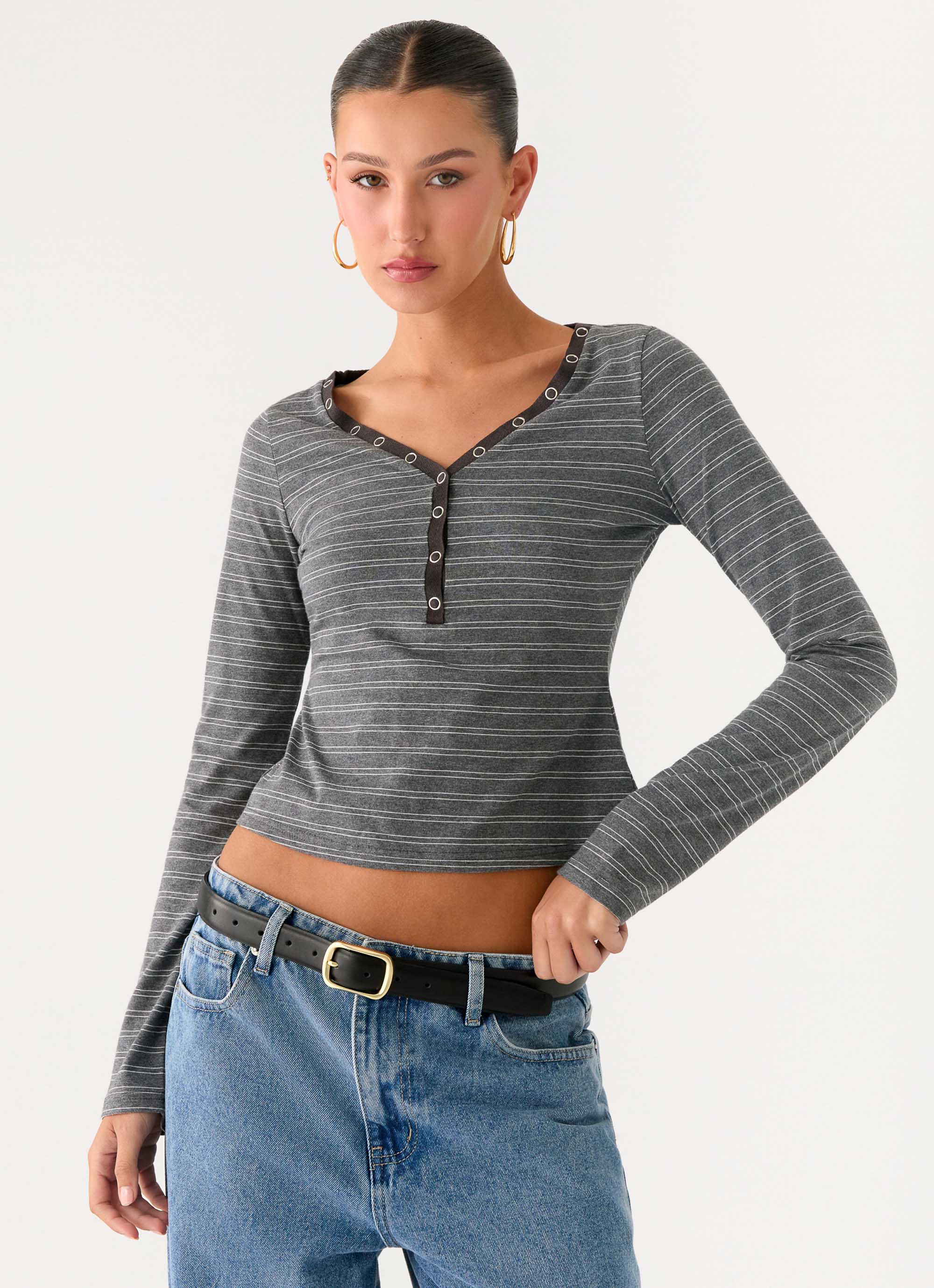 Kaytra Long Sleeve Top