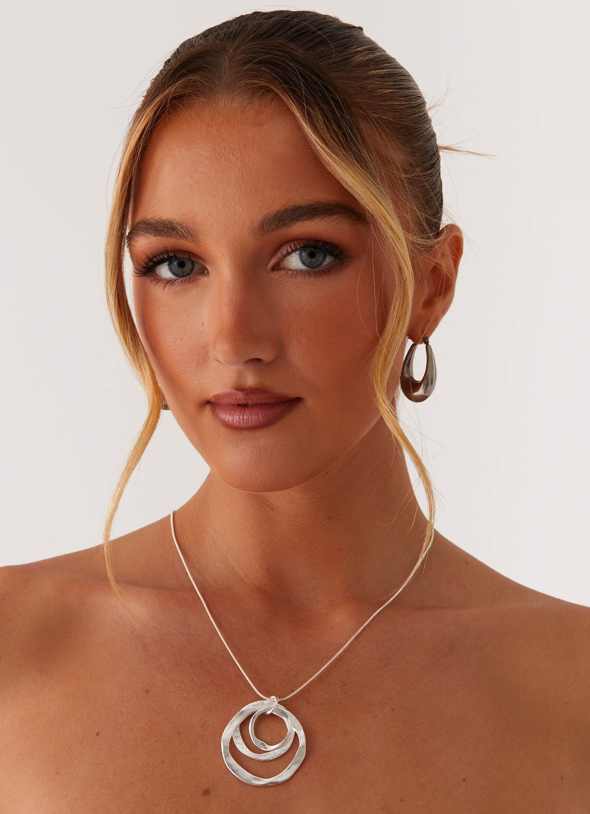 Leanne Necklace