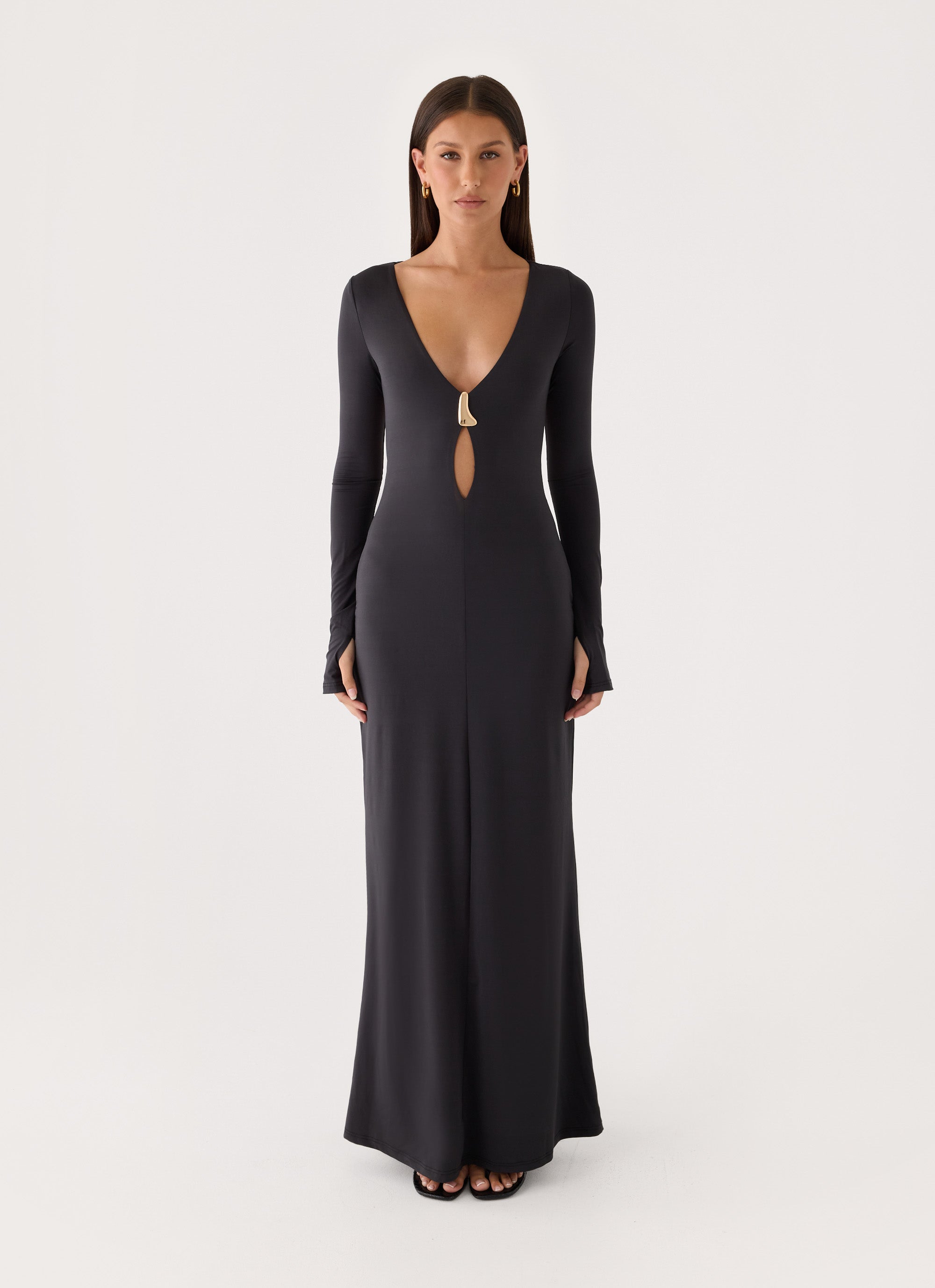 Main Event Keyhole Maxi Dress