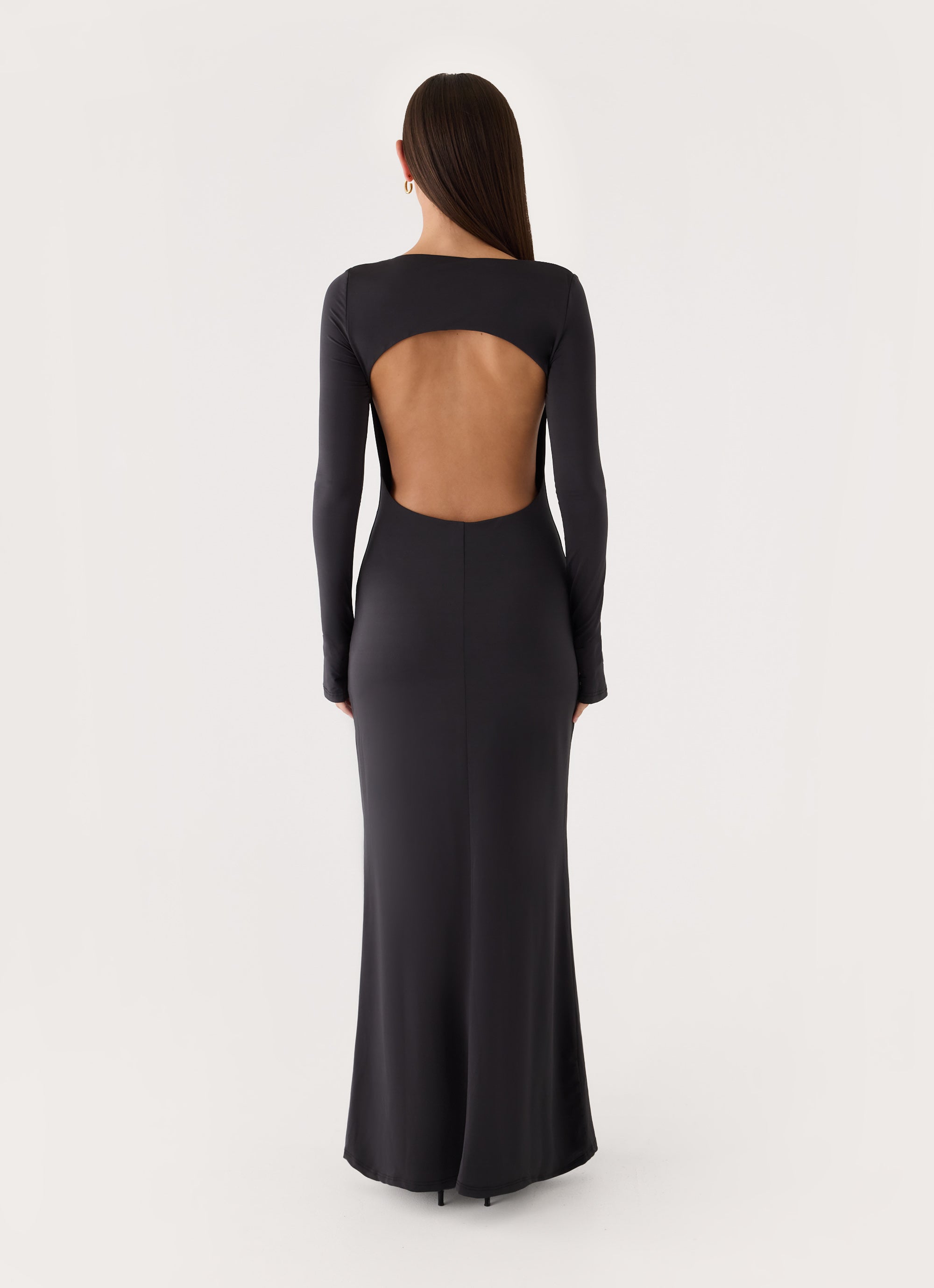 Main Event Keyhole Maxi Dress