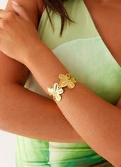 Nurture Flower Bracelet