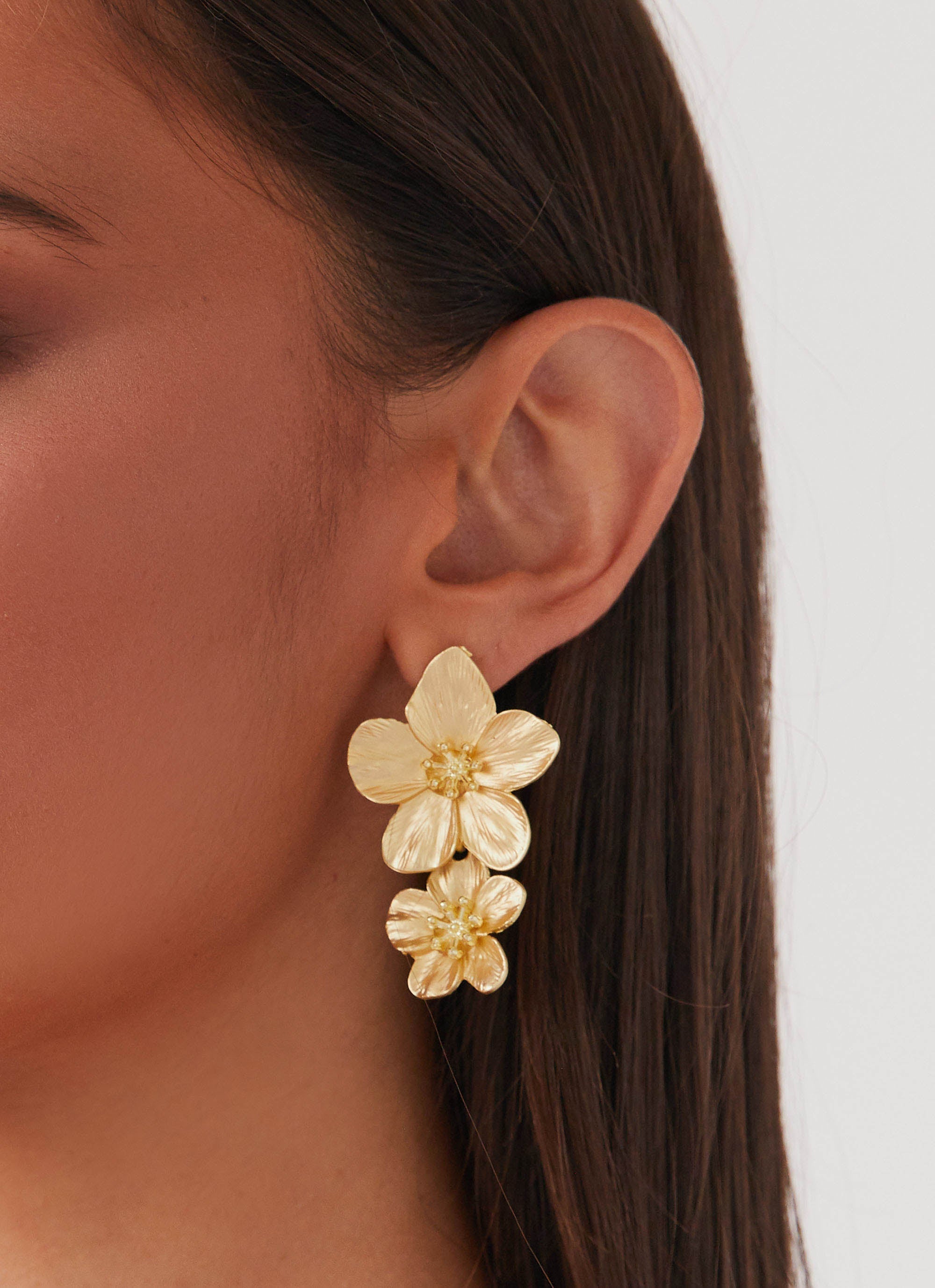 Lola Love Flower Earrings