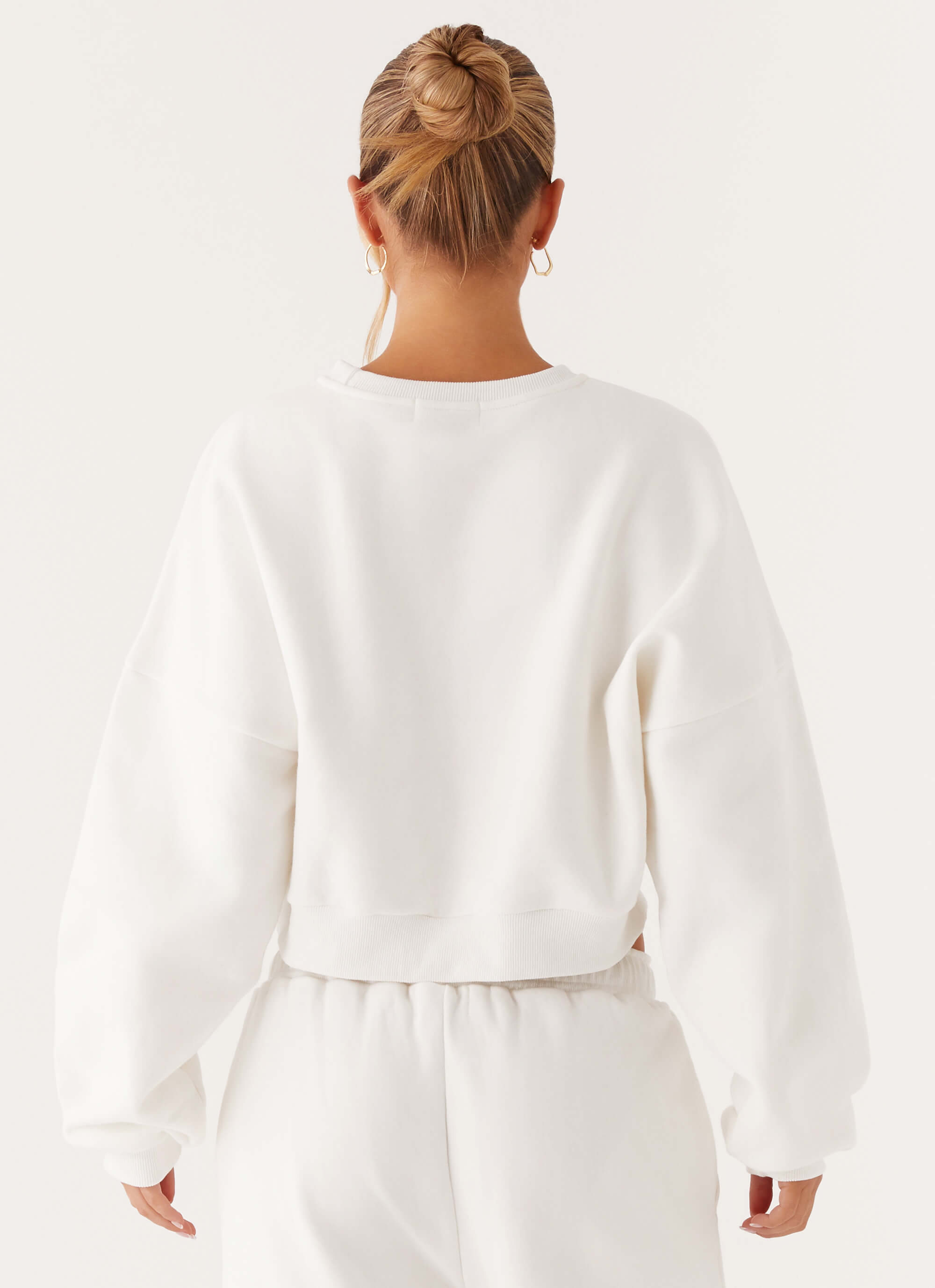 Signature Cropped Sweatshirt