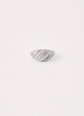 Silver Temptress Ring