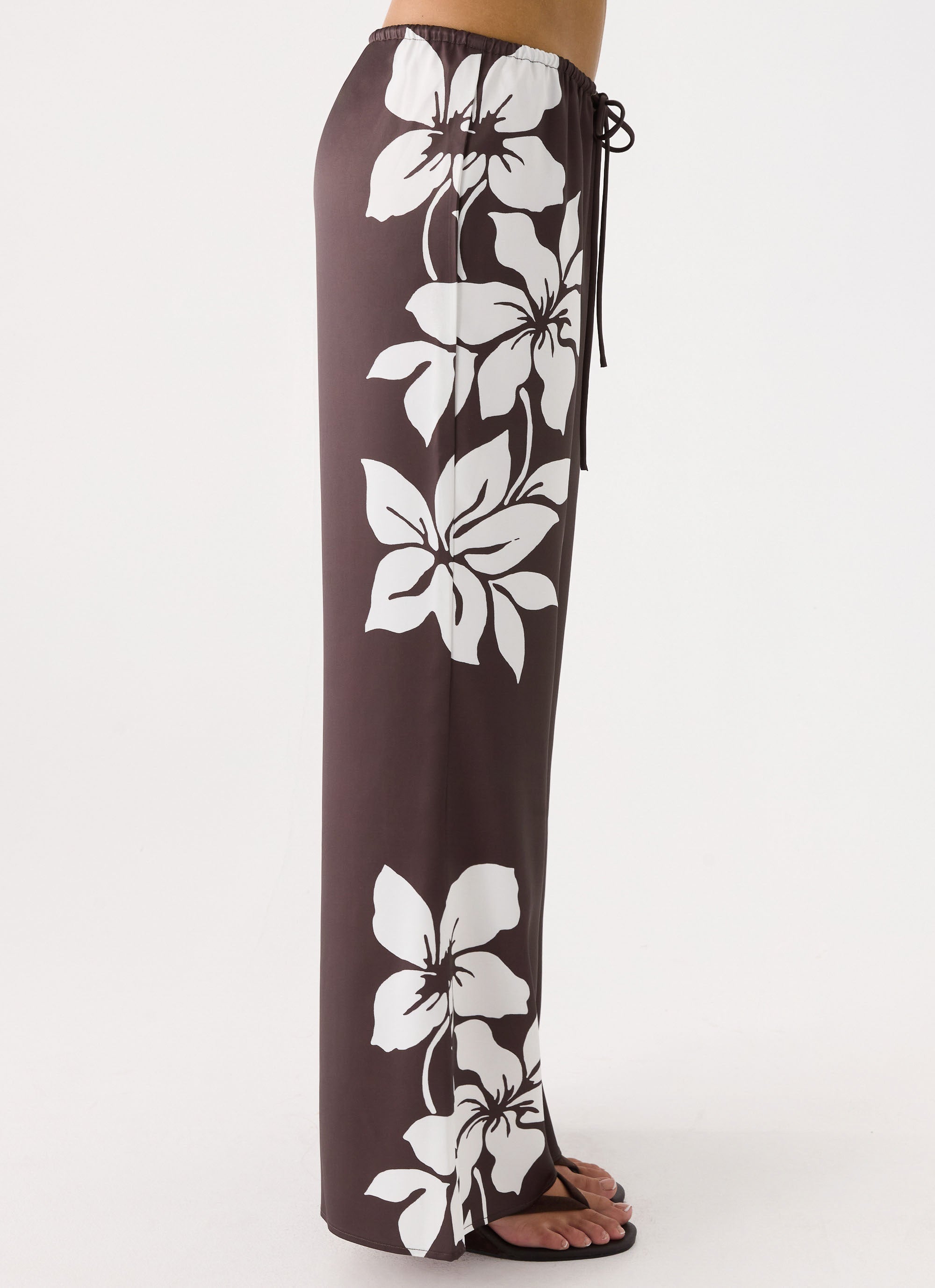 Sorena Low Rise Flared Pants