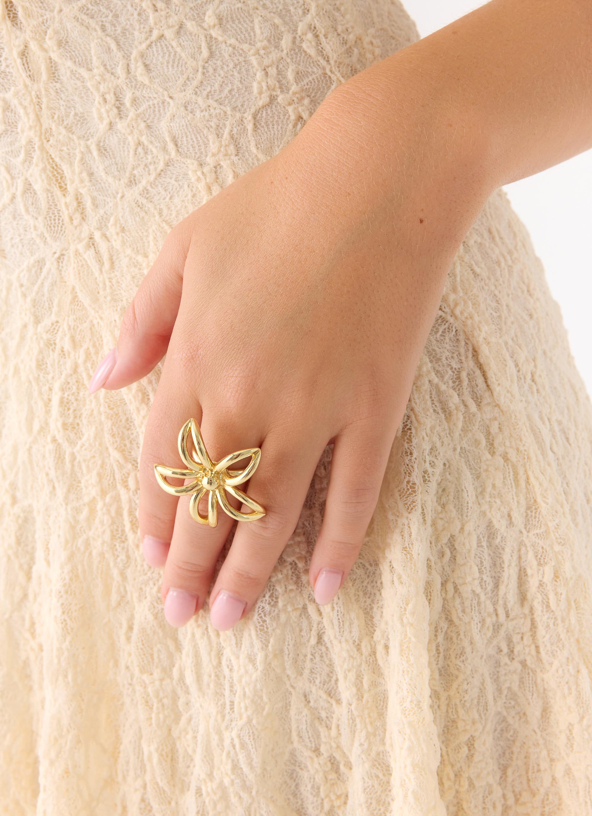 Sunpetal Ring