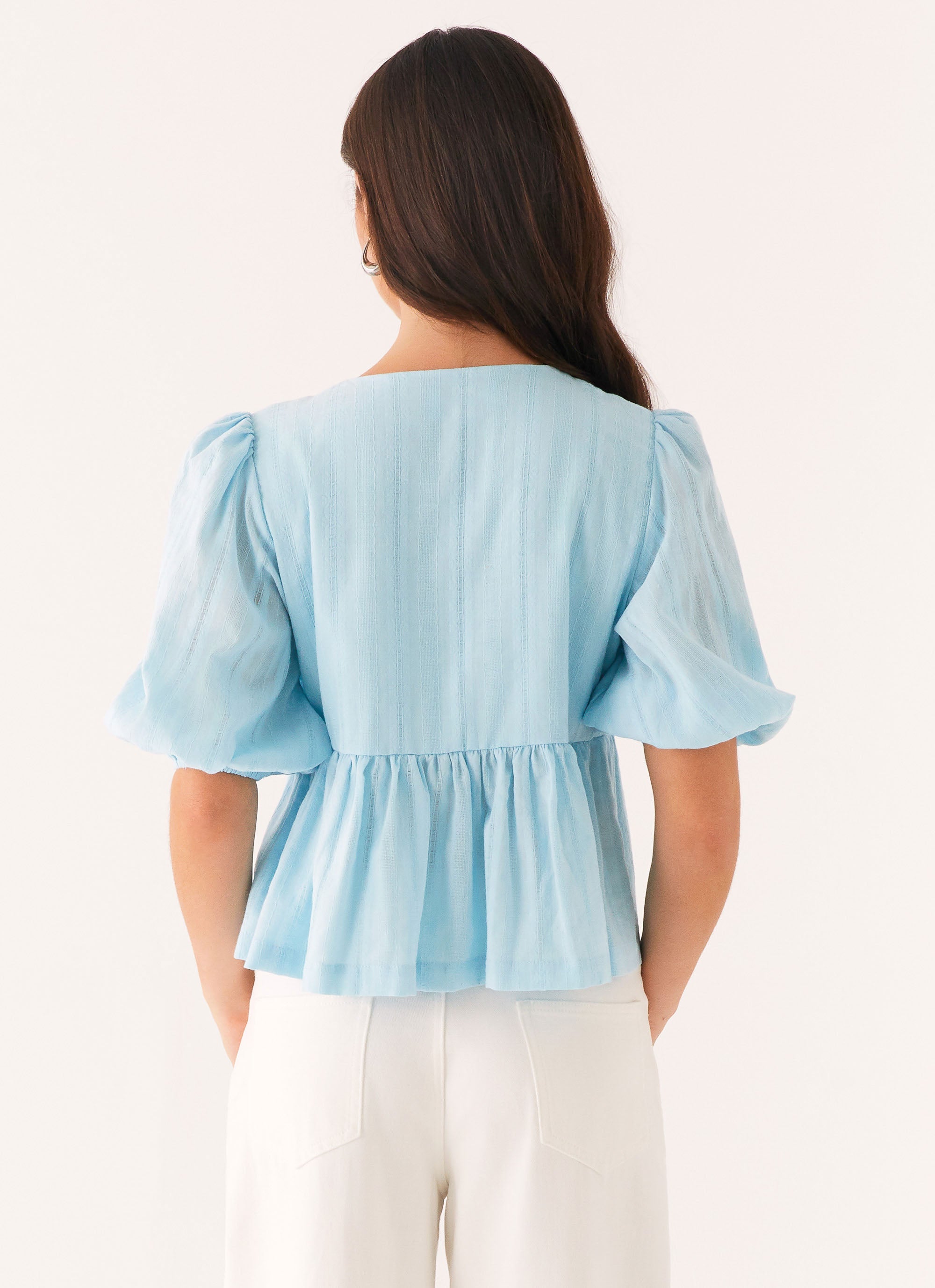 Western Wind Tie Top